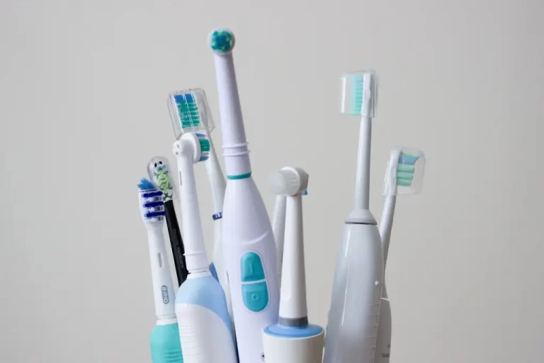 The Pros and Cons of Sharing an Electronic Toothbrush